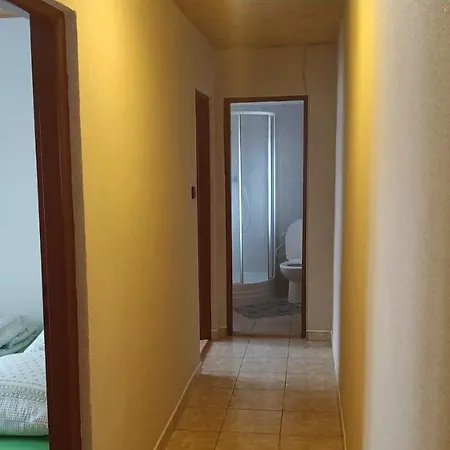 Dovolenkovy Dom ツベレツ